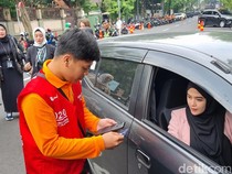 Kawasan Parkir Digital Surabaya Diperluas, Jukir Resmi Bertambah