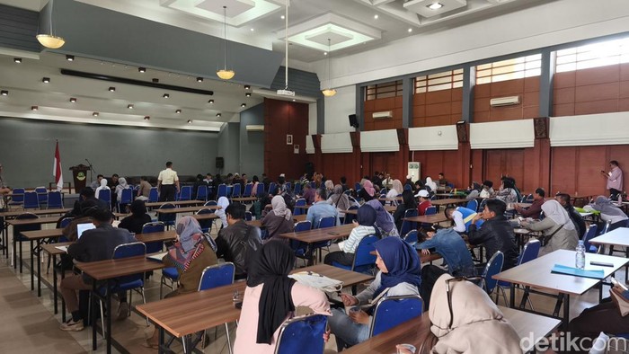 Pelaksanaan Sistem Penerimaan Murid Baru (SPMB) 2026 Jawa Barat.