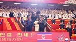 Pertemuan Xi Jinping dan Kim Jong Un Jadi Sorotan Dunia
