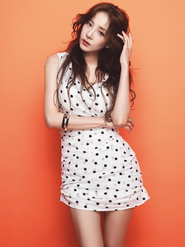 Personel 2NE1, Sandara Park siap memulai perjalanan baru sebagai CEO dari label independen yang didirikannya, Aradnas. Foto: dok. Instagram @aradnas_official