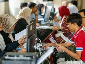 FSGI Sorot SPMB Sekolah Maung Jawa Barat: Ada Kendala Sistem-Dugaan Pengurangan Skor
