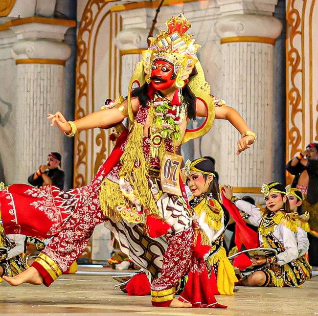 Semangat Muda Menjaga Napas Reog Ponorogo