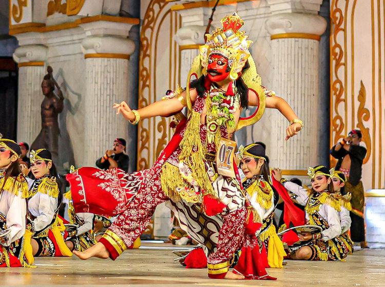 Semangat Muda Menjaga Napas Reog Ponorogo