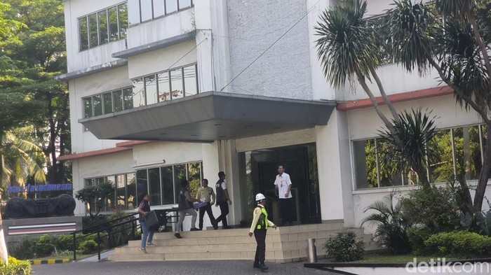 Tipidkor Polri Geledah Gedung PT Barata Indonesia di Gresik