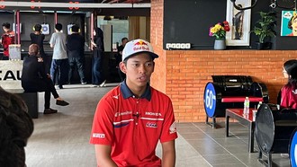Kerap 'Dibenturkan' dengan Pebalap Malaysia, Veda: Kami Berteman