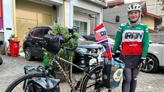 Perempuan Iran Gowes Ribuan Kilometer Keliling Asia Demi Misi Perdamaian