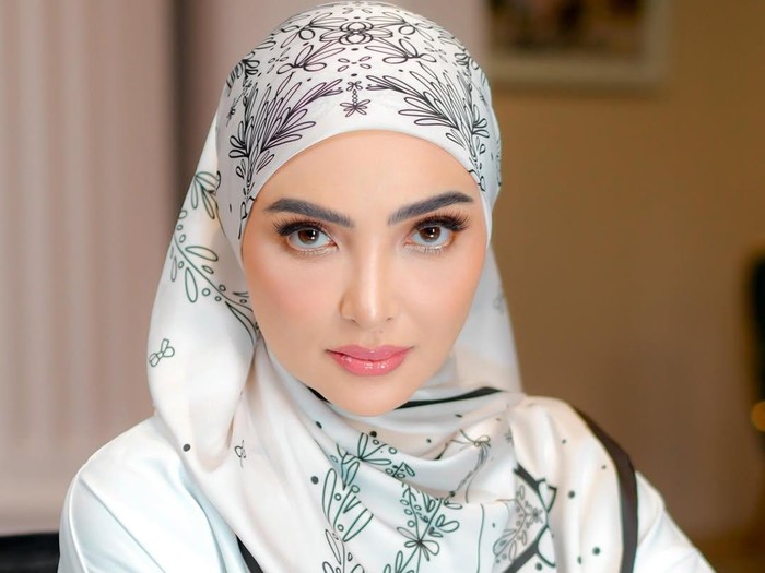 Ashanty bicara soal kondisi Azzura usai jatuh dari ketinggian.