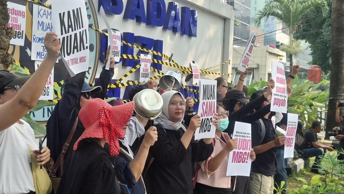 Demonstrasi di depan kantor BGN (Belia/detikcom)