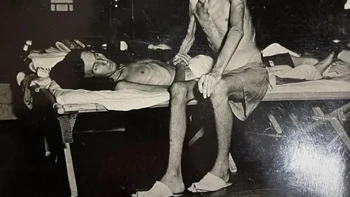 Para tawanan perang Amerika dibebaskan dari kamp penjara Jepang, tahun 1940-an Foto: historicflix