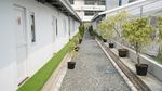 Foto: Rumah buat Warga Bantaran Rel di Senen, Isinya Ruangan Blong