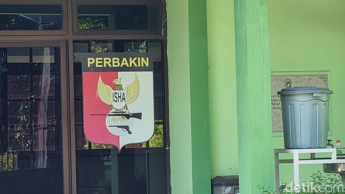 Kantor Persatuan Menembak dan Berburu Seluruh Indonesia (Perbakin) Surabaya