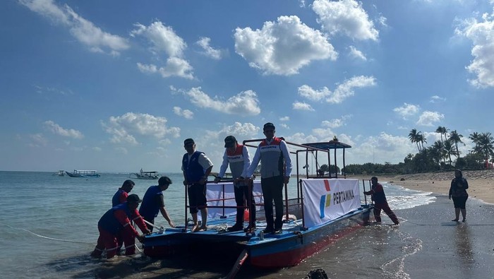 Kapal Sampah Pertamina