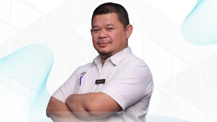Kepala UPTD Teknologi Informasi dan Komunikasi Pendidikan (Tikomdik) Disdik Jabar, Suhendar dicopot dari jabatannya.