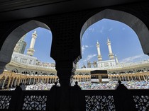 Lambaian Perpisahan di Baitullah, Jemaah Haji Tunaikan Tawaf Wada