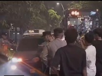 Video Demo Tolak Kenaikan BBM di Cikini Sempat Diwarnai Aksi Bakar Ban