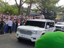 Cerita Prabowo Naik Maung: Atap Bocor, Bunyi Gledak-gledak