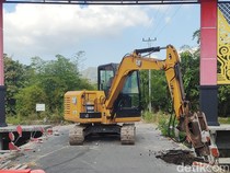 Jembatan Gempol Klaten Ambles Mulai Dibongkar, Ini Alternatifnya