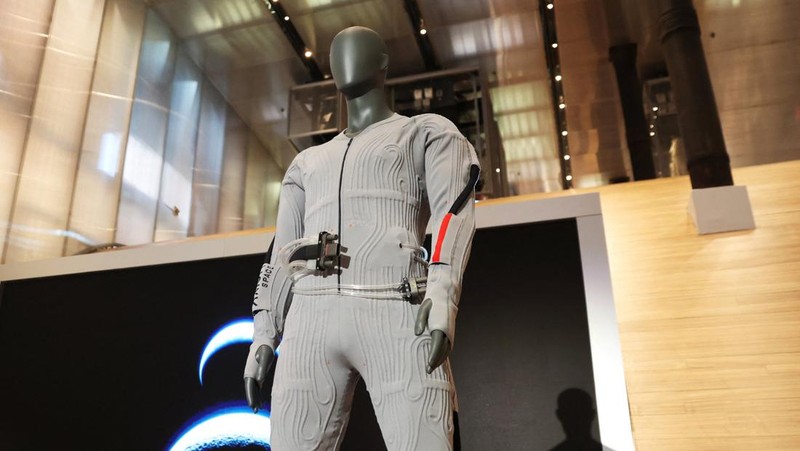 The inner-layer liquid cooling and ventilation garment designed by Prada and Axiom Space is unveiled at a press event in New York City, U.S., June 7, 2026. REUTERS/Heather Khalifa