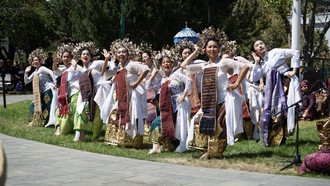 Pertunjukan Gamelan Bali Memukau Bule-bule di San Francisco