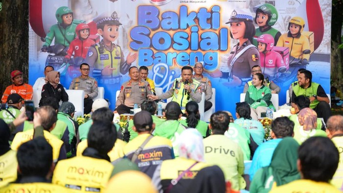 Perwakilan komunitas ojek online (ojol) Jakarta, Erna, mendorong terbentuknya Asosiasi Ojol Nusantara (AON) yang diyakini memperkuat sinergi dengan Polri (dok.Korlantas)