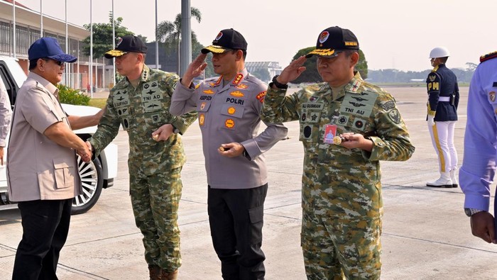 Presiden Prabowo Subianto bertolak menuju Provinsi Lampung dari Pangkalan TNI AU Halim Perdanakusuma, Jakarta, Rabu (10/6/2026).