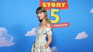 Taylor Swift berkali-kali memberikan pujian pada film tersebut dan menyebutnya Masterpiece. Kevin Mazur/Getty Images for TAS/Kevin Mazur