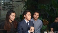 Thariq Halilintar Bantah Umrah Gratis, Bayar Rp 170 Juta ke Hanania Travel