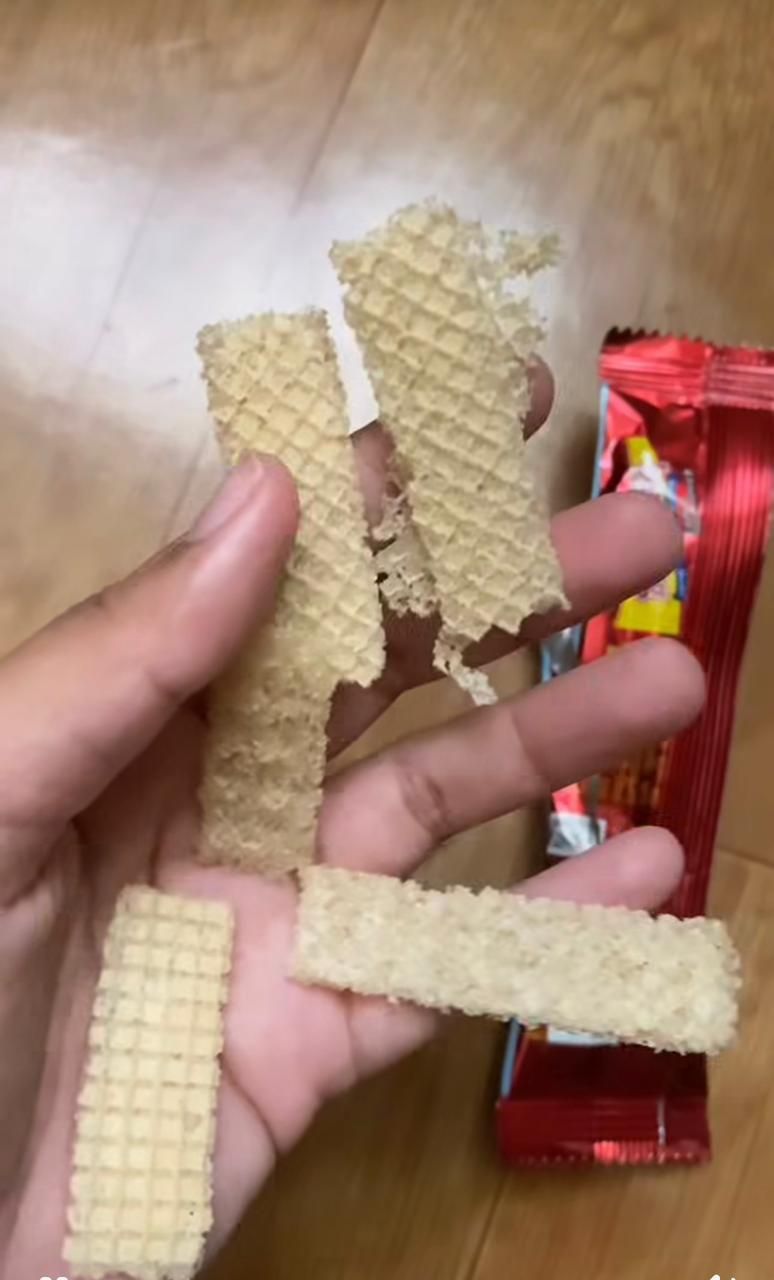 Viral! Beli Beng Beng, Netizen Ini Dapat Wafer Polos Tanpa Cokelat Viral! Beli Beng Beng, Netizen Ini Dapat Wafer Polos Tanpa Cokelat