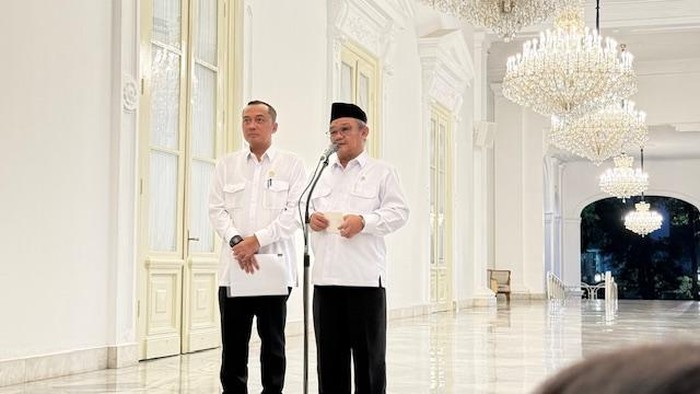 Menteri Pendidikan Dasar dan Menengah (Mendikdasmen) Abdul Muti di kompleks Istana Kepresidenan, Jakarta, Kamis (11/6/2026).