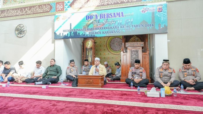 Doa Bersama di Polres Karawang