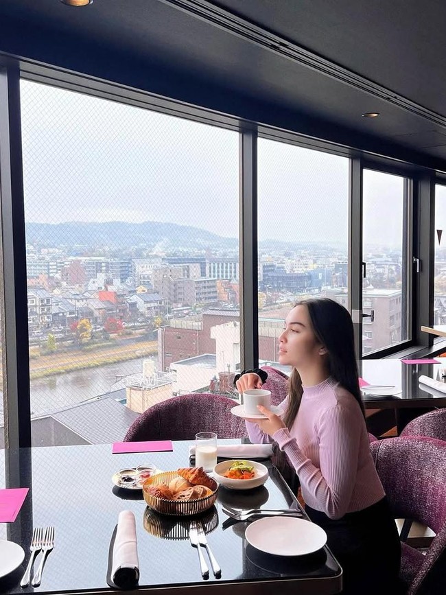 Elina Joerg Hobi Kulineran saat Traveling, dari Kuala Lumpur hingga  Kyoto