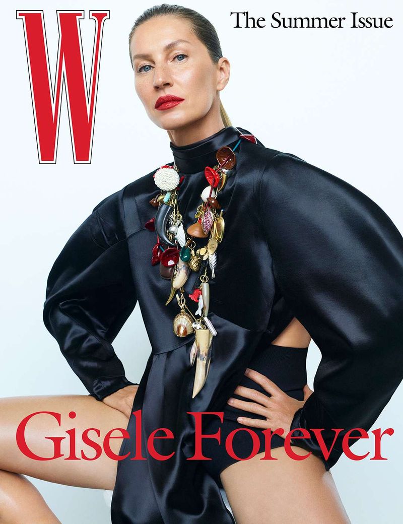 Gisele Bundchen Tampil di W Magazine.
