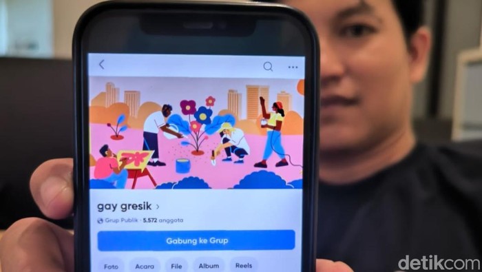 Grup Gay Gresik di Facebook