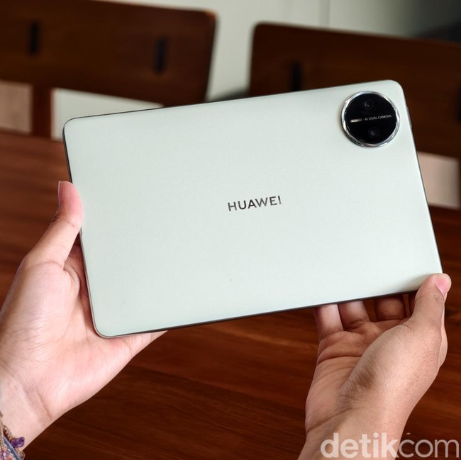 Ini Huawei MatePad Mini, Tablet Mini Tipis dengan Layar OLED Unik