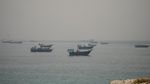 Jalur Minyak Dunia Jadi Sorotan, Deretan Kapal Padati Selat Hormuz