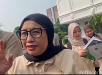Video: Koalisi Masyarakat Peduli MBG Demo di DPR, Tuntut Nanik S Deyang Mundur