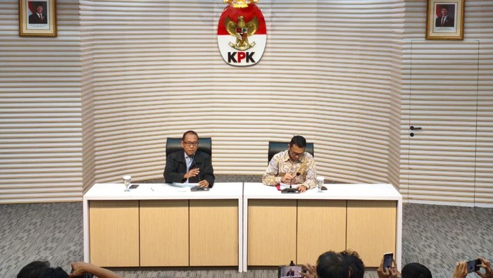 Konferensi pers di KPK (Kurniawan/detikcom)