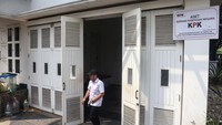 Rumah dua lantai yang berada di Citra Grand Cluster Terrace Garden itu memiliki luas 638 meter persegi, lengkap dengan 5 kamar tidur dan 4 kamar mandi. Foto: ANTARA FOTO/Darryl Ramadhan