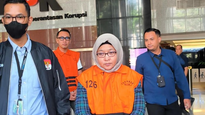 KPK tahan dua orang terkait OTT pegawai BPK (Kurniawan/detikcom)