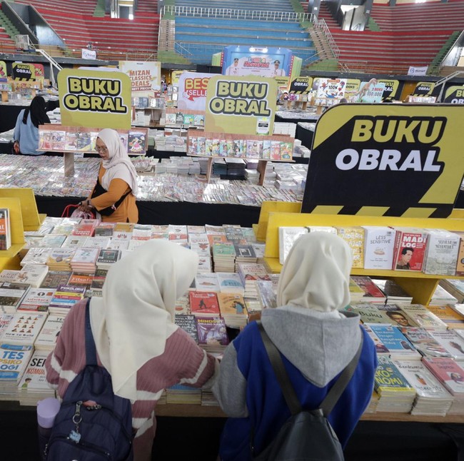 Berburu Buku Murah Jelang Tahun Ajaran Baru