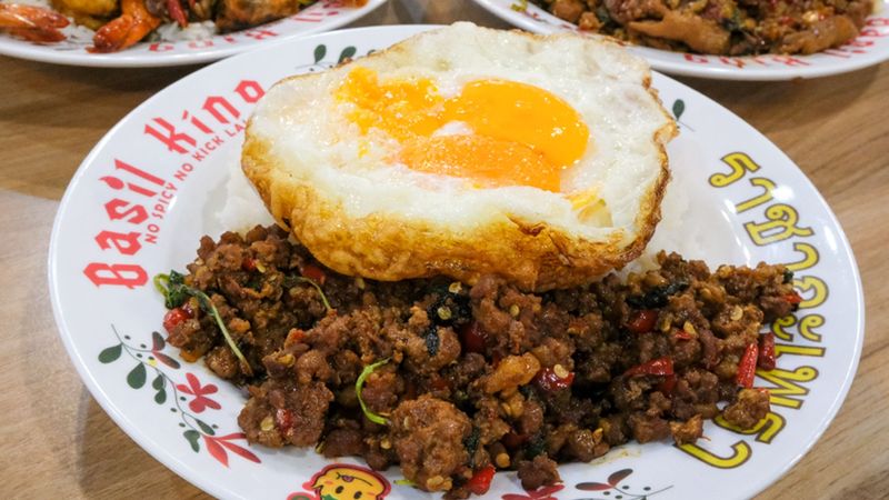 Pelanggan Protes Kehilangan Kuning Telur, CCTV Restoran Ungkap Faktanya Pelanggan Protes Kehilangan Kuning Telur, CCTV Restoran Ungkap Faktanya