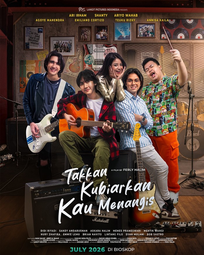 Ari Irham Akui Sulit Jadi Vokalis dan Gitaris di Film Takkan Kubiarkan Kau  Menangis