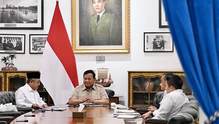 Presiden Prabowo Subianto menerima Mendikdasmen Abdul Muti di Istana Merdeka, Jakarta, Kamis (11/6/2026).