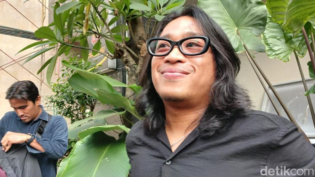 Praz Teguh Bayar Rp819 Juta Umrah Pakai Hanania Group, Kembalikan Uang Saku