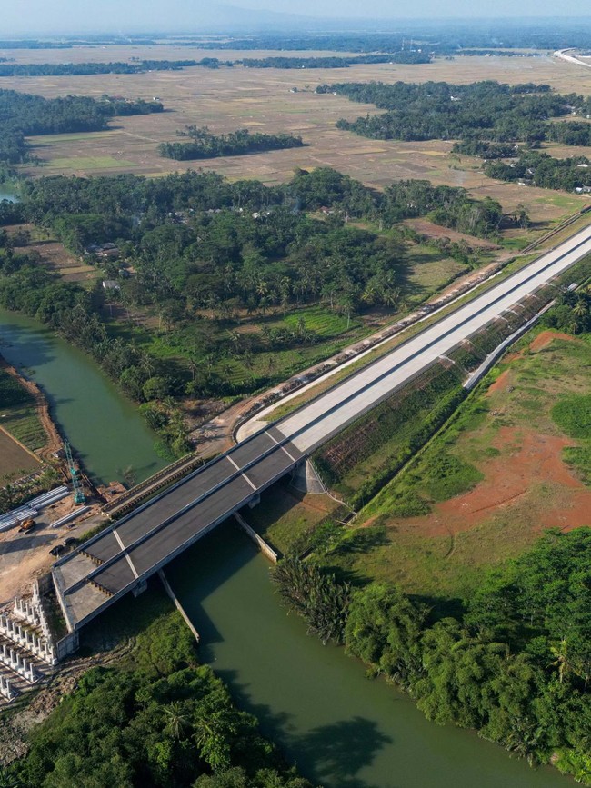 Proyek Strategis Dikejar, Pembangunan Tol Serang-Panimbang Terus Melaju