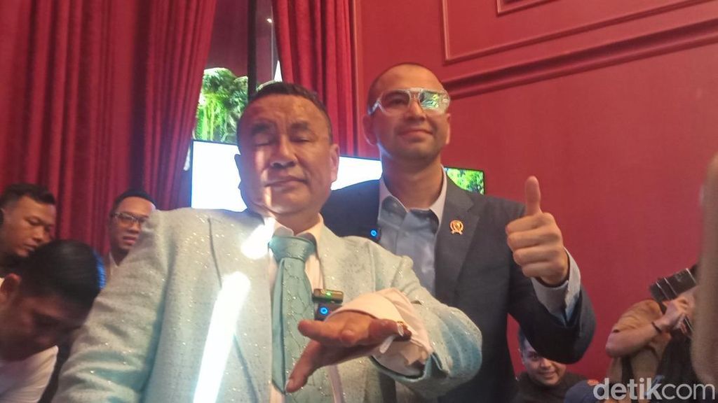 3 Penegasan Raffi Ahmad Foto di Depan Toko Blueray-Dikaitkan Kasus Bea Cukai