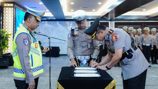 Sertijab Dirgakkum Korlantas Polri (dok. Istimewa)