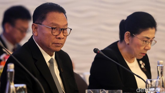 President Director Summarecon Adrianto P. Adhi dan Komisaris Summarecon Liliawati Rahardjo saat Rapat Umum Pemegang Saham Tahunan (RUPST) PT Summarecon Agung Tbk (SMRA) di Jakarta, Kamis (11/6/2026).