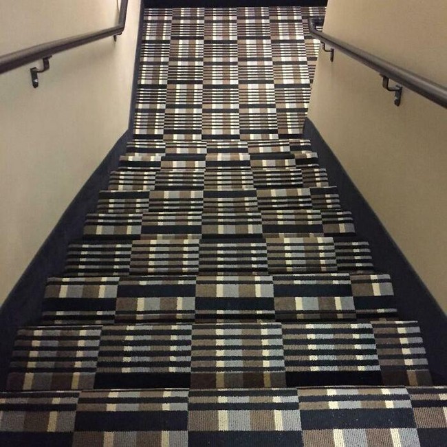 Foto: Desain Tangga Nyeleneh yang Bikin Kaki Gemetar!