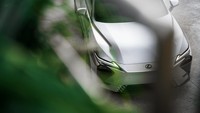 Bukan Buat Kaum Mendang-mending! All New Lexus ES Siap Meluncur di Indonesia